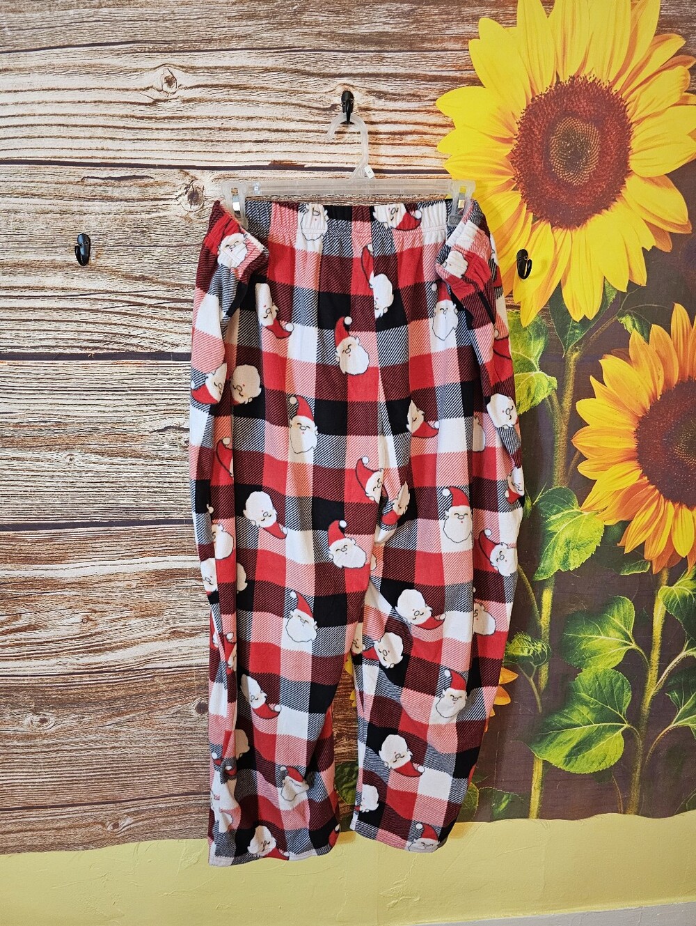 Men's  Red Buffalo Plaid Santa Fleece Pajama Pants - Brand: